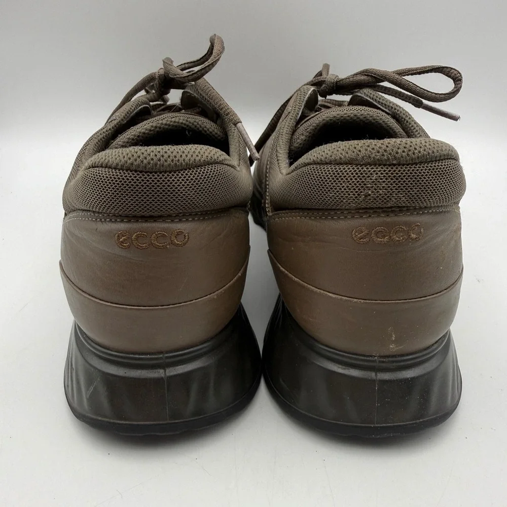 ECCO Exostride Mens Size 10 EU 44 Brown Leather Perforated Sneakers